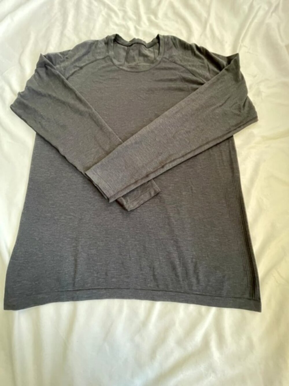 Lululemon Men's Long Sleeve Metal Vent Tech Shirt, Gray, Size XXL